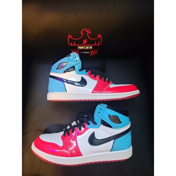 Men\'s Size 12 Nike Air Jordan 1 Retro OG High Fearless UNC To Chicago Glossy main image 8